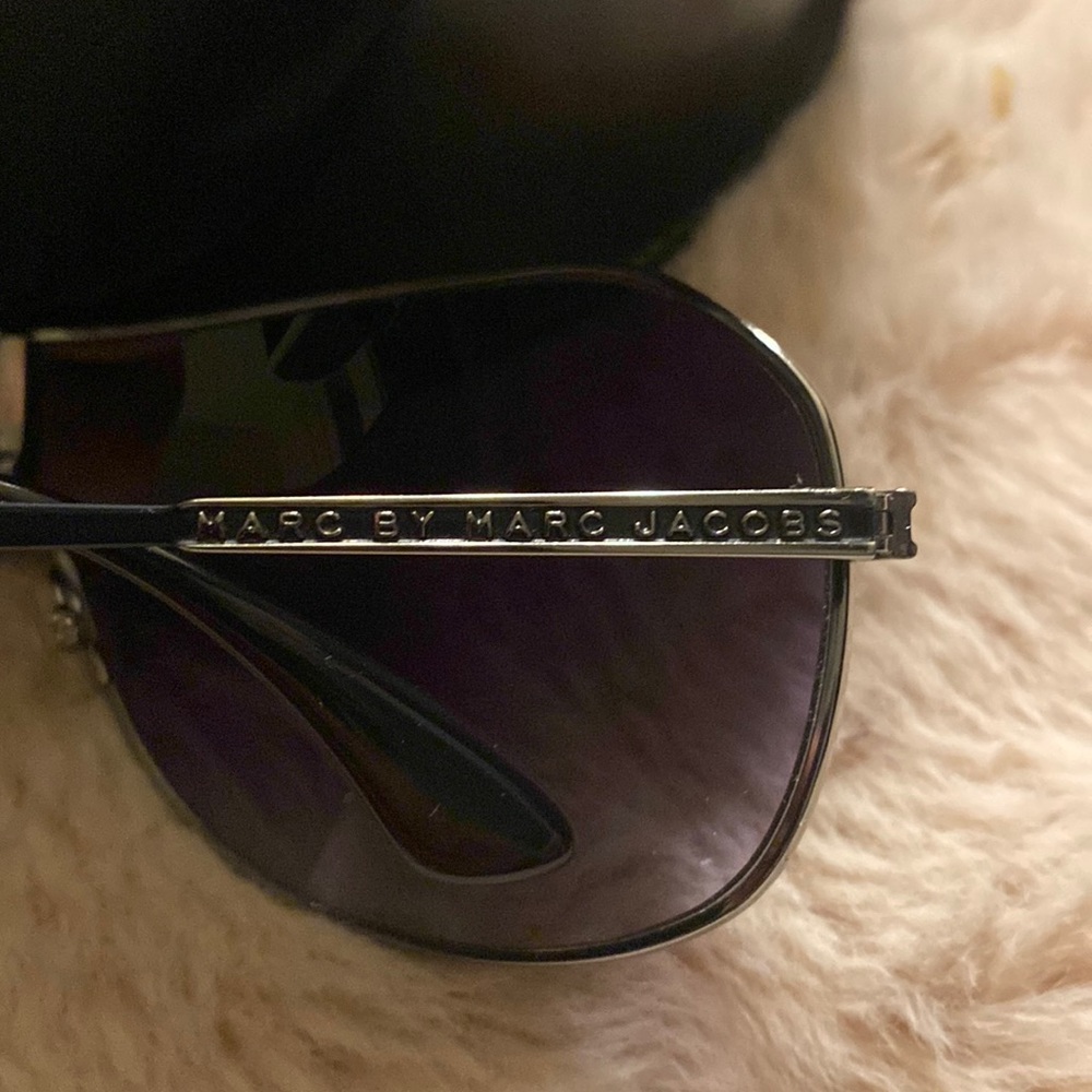 Marc Jacobs Aviators - Picture 3 of 6